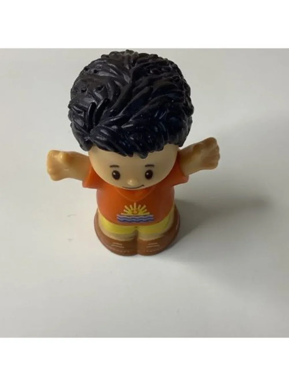 Fisher Price Little People Lot of 6 (5 Boys & 1 Girl) Used